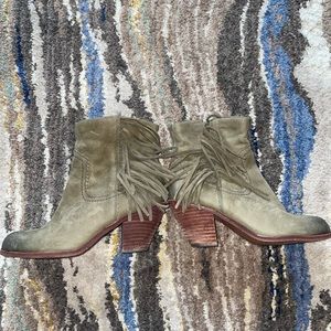 Sam Edelman Size 5 Bootie
